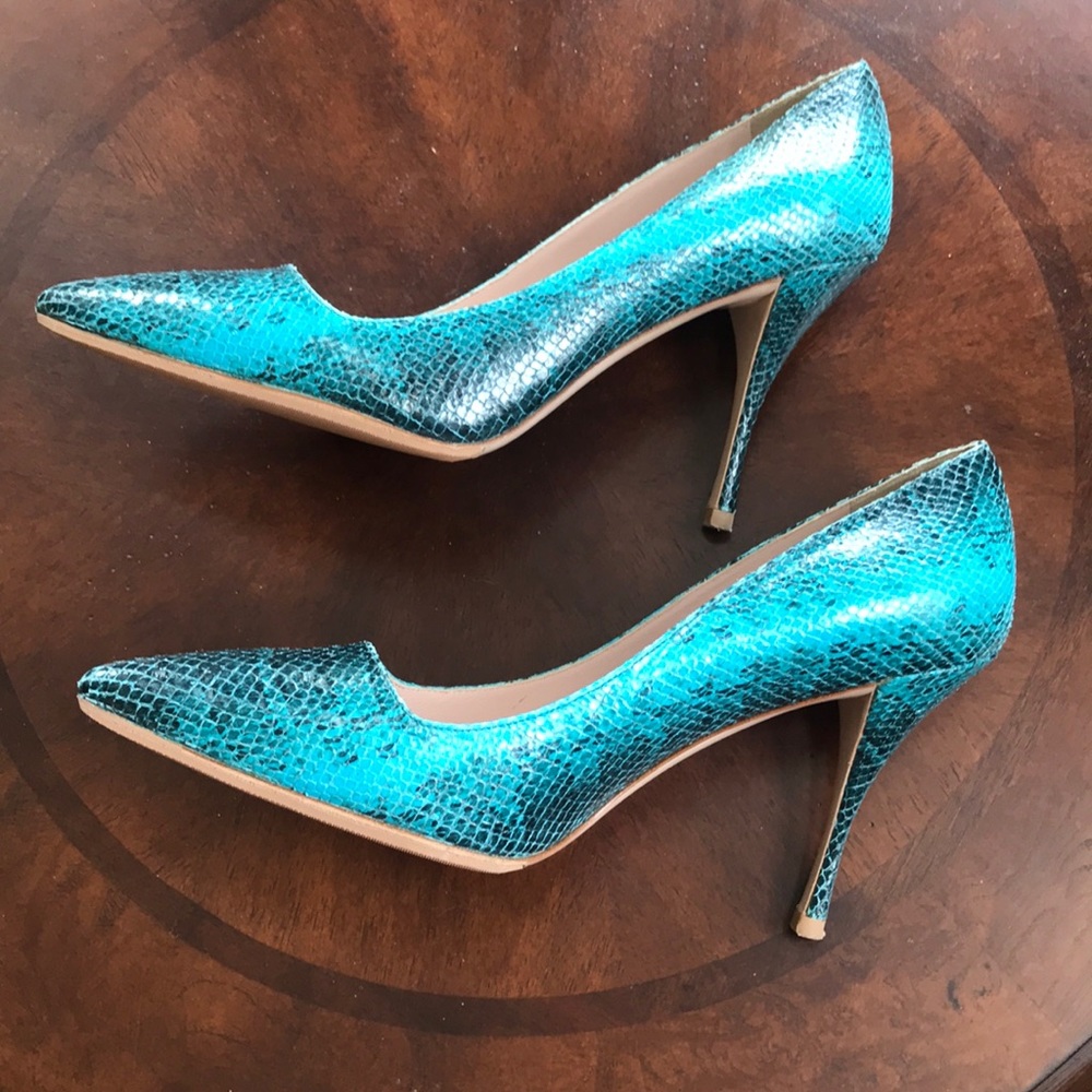 Miu Miu Python-Effect Pumps - Picture 10 of 11
